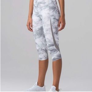 LULULEMON white and gray marble cropped leggings with mesh side